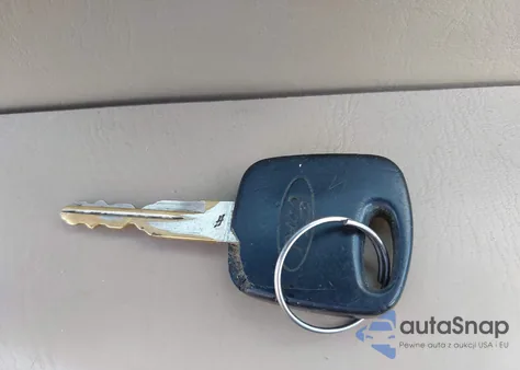 1999 Ford Windstar Lx z USA, uszkodzony, nr VIN 2FMZA5142XBA82384